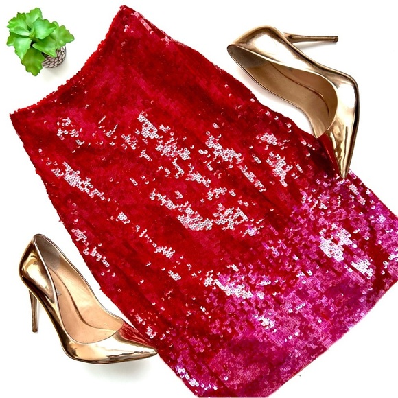 French Connection Dresses & Skirts - French Connection Red Pink Ombre Sequin Skirt Size 4